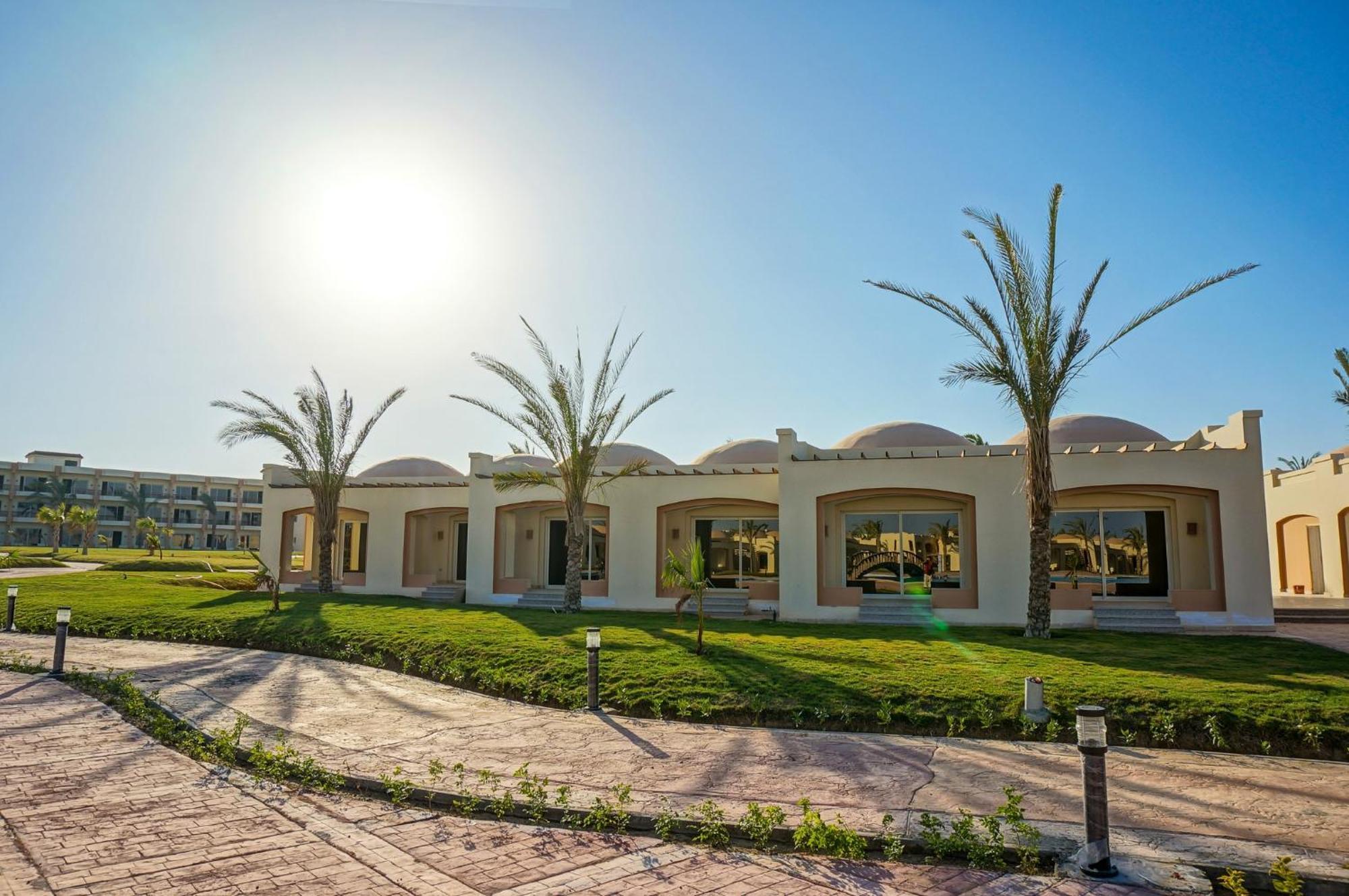 Amarina Queen Resort & Aqua Park Marsa Alam Exterior foto