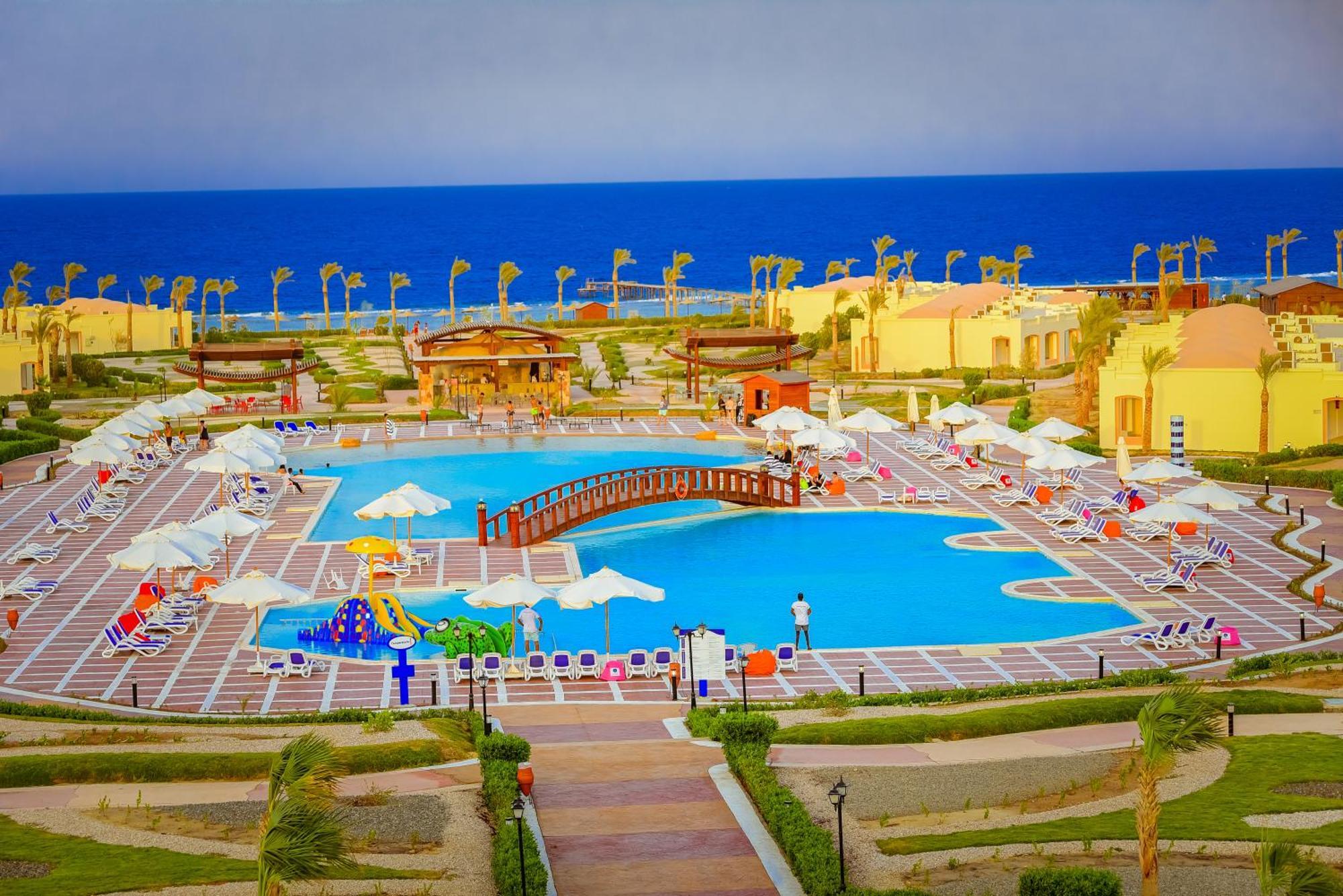 Amarina Queen Resort & Aqua Park Marsa Alam Exterior foto